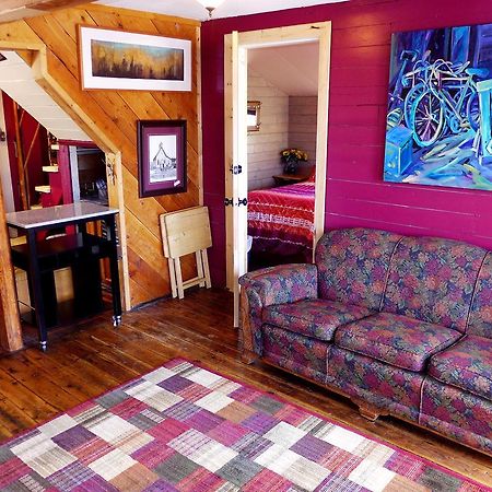 Mountain Thyme Getaway Hotel Barkerville Екстериор снимка