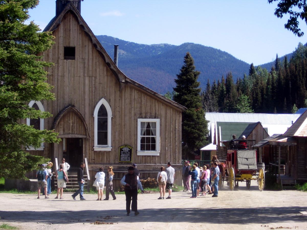 Mountain Thyme Getaway Hotel Barkerville Екстериор снимка